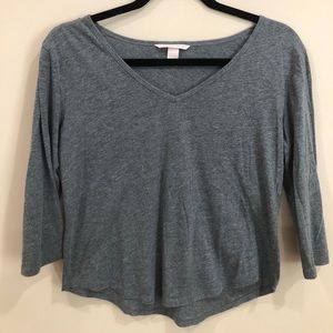 Victoria’s Secret gray xs quarter sleeve